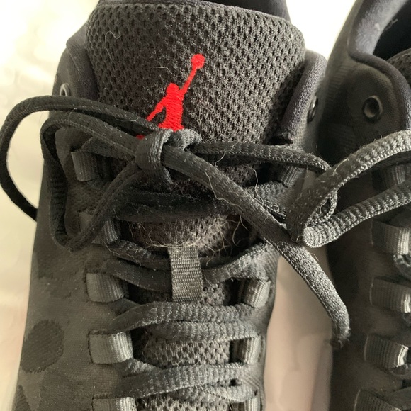 Air Jordan 11 black youth size 6 authentic - Picture 3 of 10